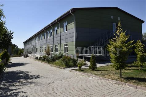 Ankara üniversitesi geliştirme vakfı ortaokulu